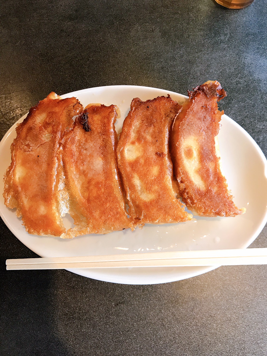 泰興楼(たいこうろう)は東京駅すぐ!食べごたえ抜群のジャンボ餃子を