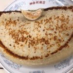 東京・神楽坂飯店のジャンボ餃子は一見の価値あり!